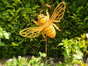 Gartenstecker Rostmetall Biene 120cm