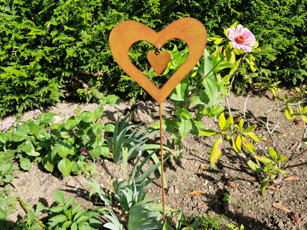 Herz brau metall rostoptik