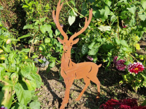 Hirsch stehend Rost deko garten
