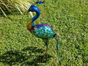 Pfau bunt Metall 81cm Gartendeko